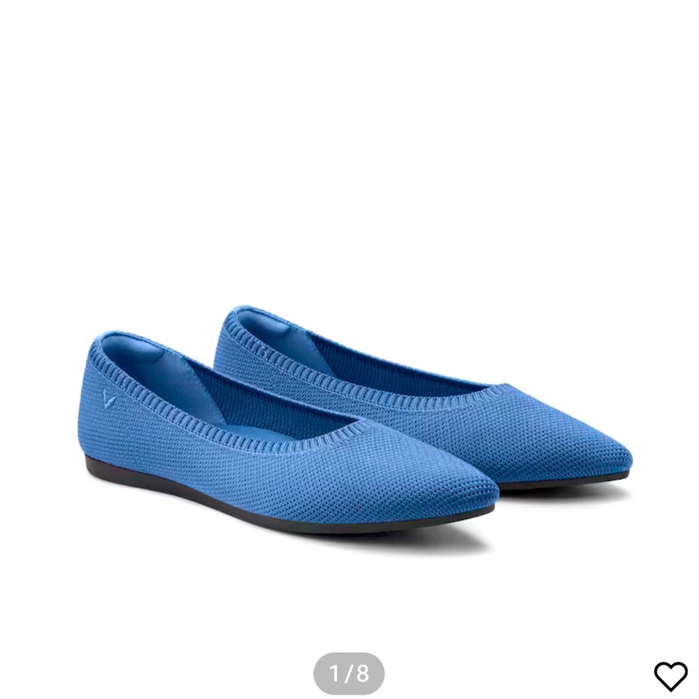 Vivaia Women's Classic Blue Flats
